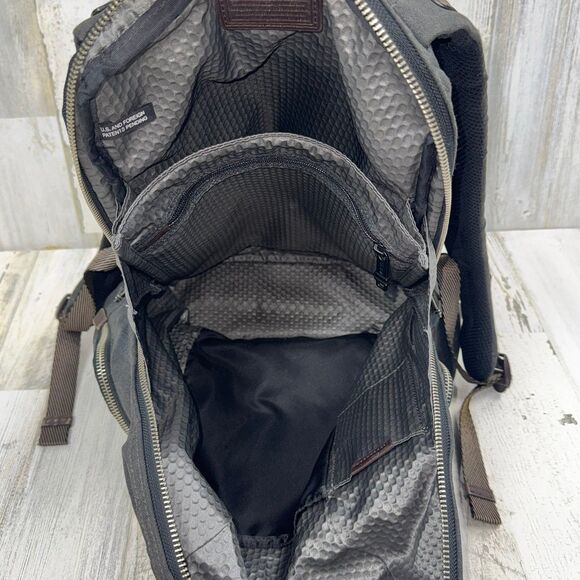 best travel backpack tsa High Sierra XBT 40L VARIANTE_BLA American Tourister Lite Backpacks color:Garden Camouflage - Garden Tapestry 0511 The Tomtoc Navigator